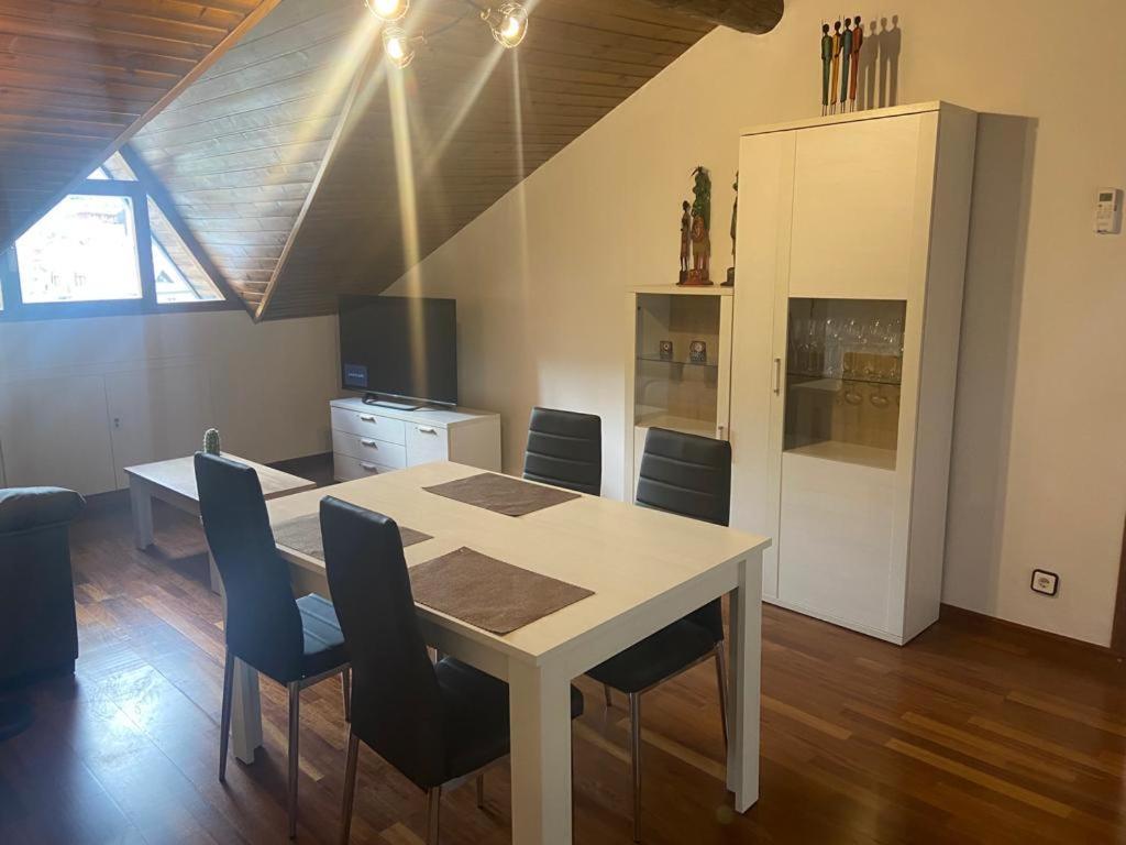 Apartament Betty Sort Exteriér fotografie